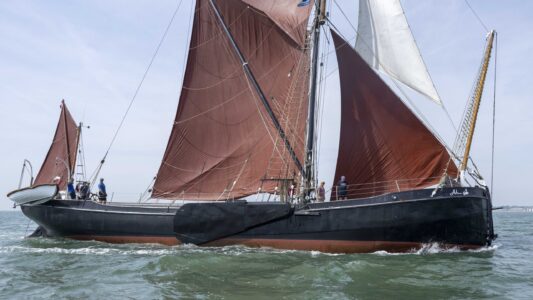 Thames Barge Race, Thames Estuary, hosted by Thorpe Bay Yacht Club, Adieu, Harwich, Finish line